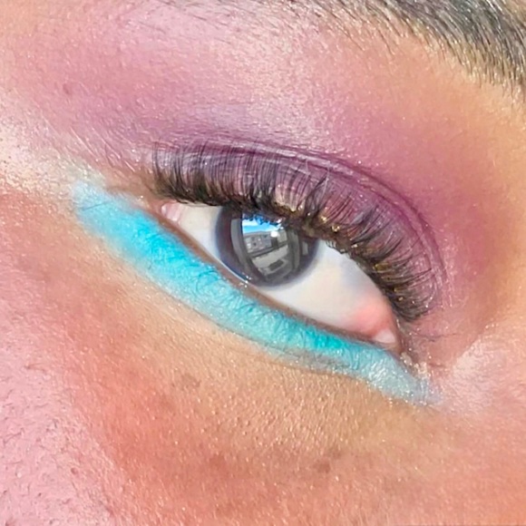 BH Cosmetics DO NOT DISTURB - 9 Eyeshadow Color Palette - Picture 7 of 12